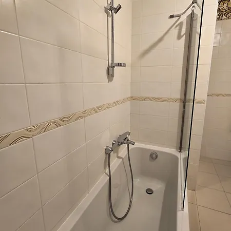 Elios Apartment